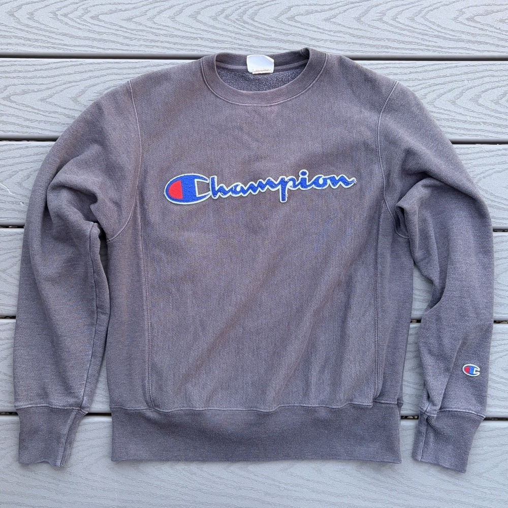 Champion Reverse Weave Sweatshirt Raised Logo 00s Street Grunge Indie Mens S